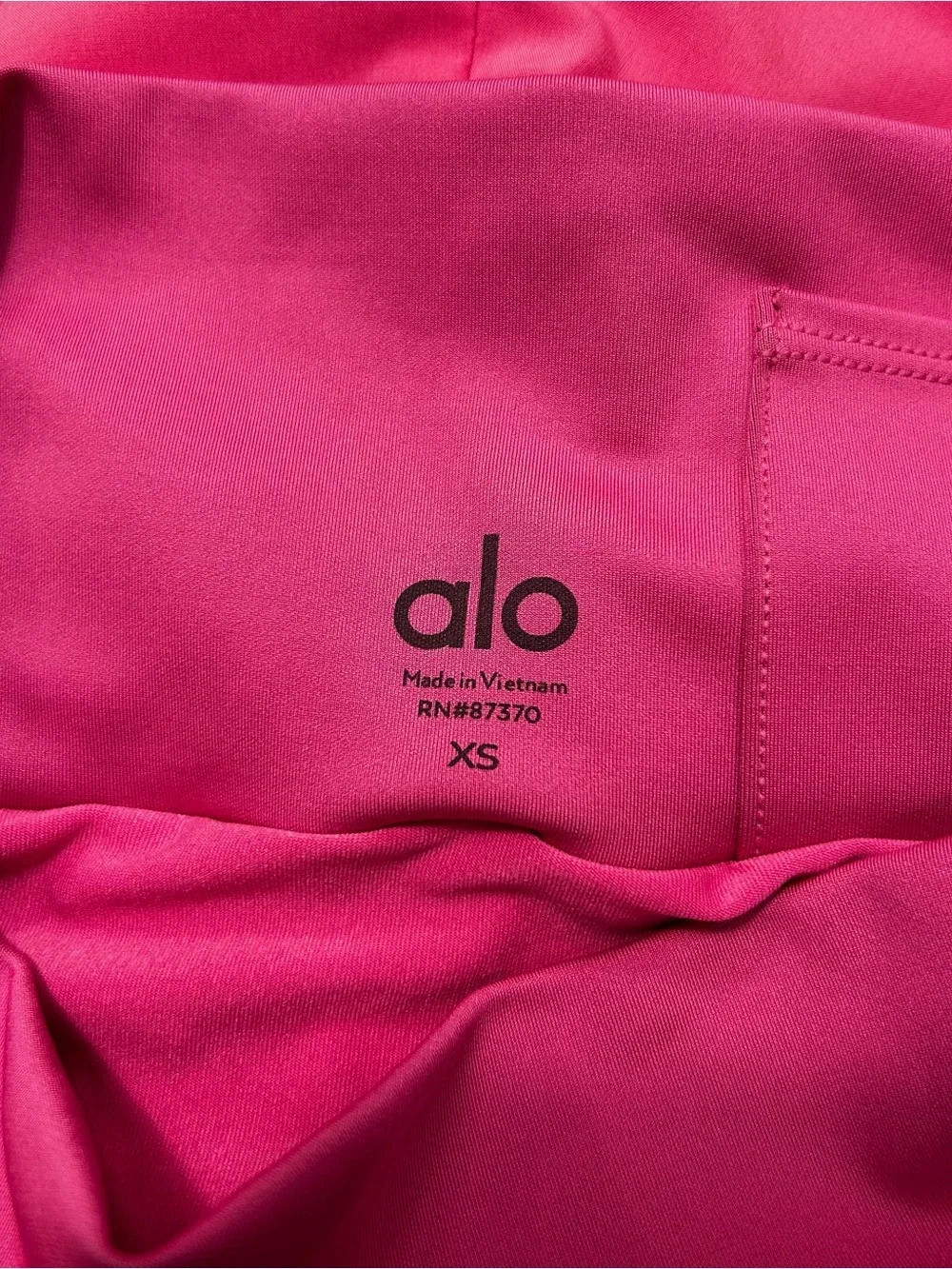 Paradise Pink Alo Yoga Gold Medal Airlift Layer Up Bra Workout Set
